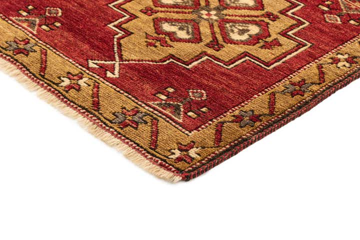 3' 4 x 6' 5 Hand Knotted Malayer Wool Rug