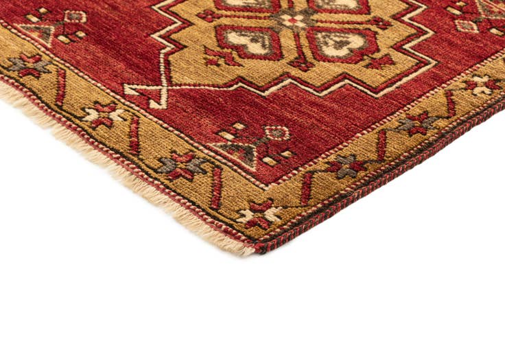 Detail image of 3' 4 x 6' 5 Hand Knotted Malayer Wool Rug