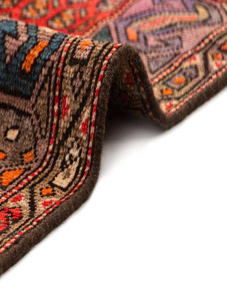 Detail image of 3' 5 x 10' Malayer Rug