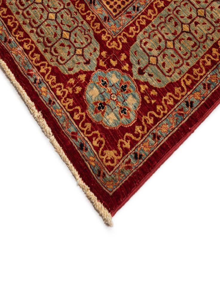 Detail image of 9' 9 x 15' 7 Mamluk Wool Rug