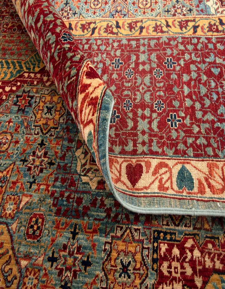 Detail image of 9' 7 x 13' 10 Mamluk Wool Rug