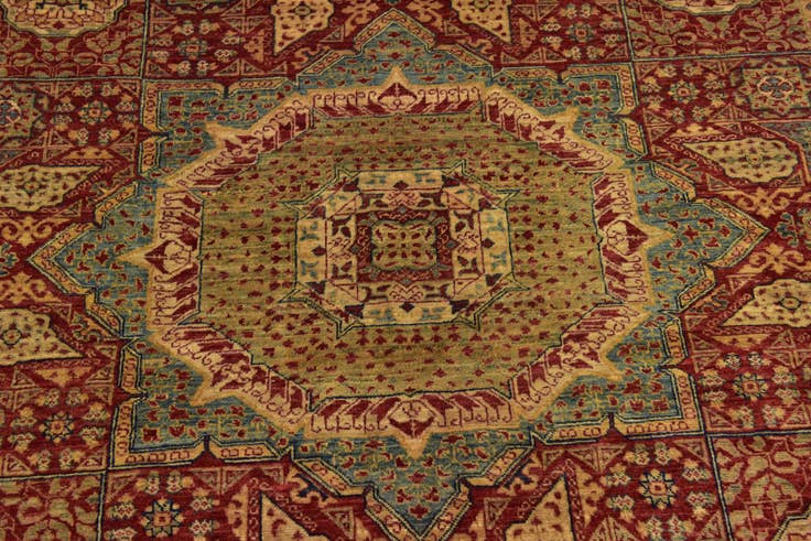 Detail image of 5' x 6' 5 Hand Knotted Mamluk Ziegler Oriental Rug