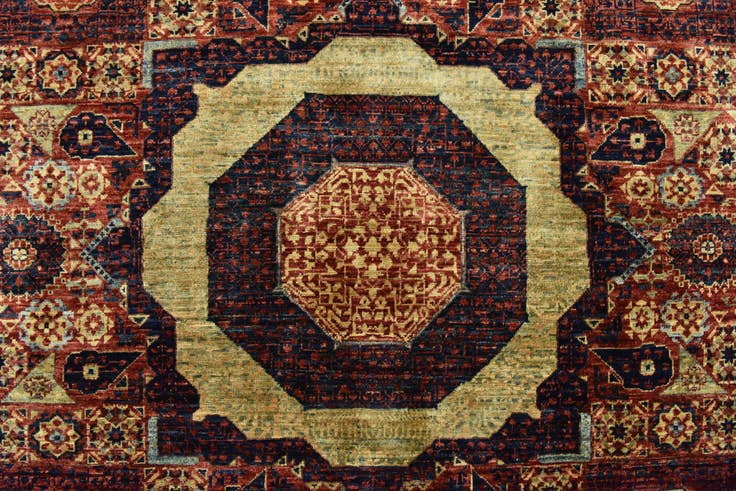Detail image of 6' x 9' Hand Knotted Mamluk Ziegler Rug