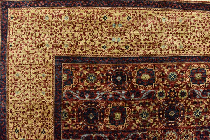6' x 9' Hand Knotted Mamluk Ziegler Rug