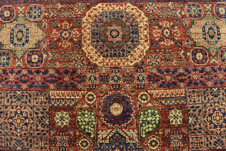 Detail image of 6' 2 x 8' 8 Hand Knotted Mamluk Ziegler Rug