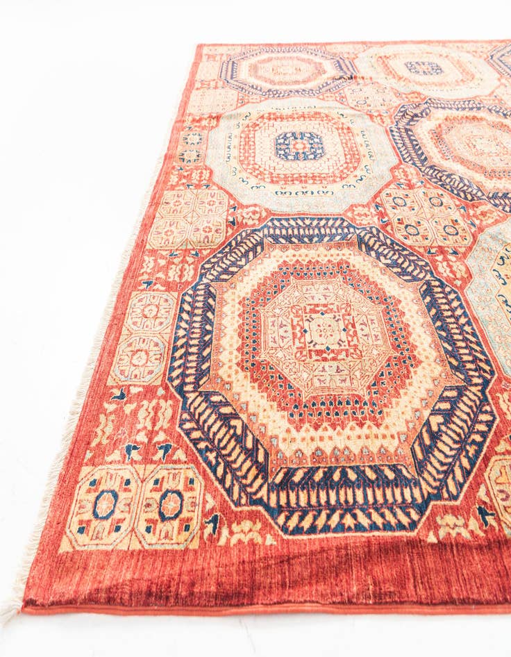 Detail image of 8' 5 x 11' 2  Hand Knotted Mamluk Ziegler Rug