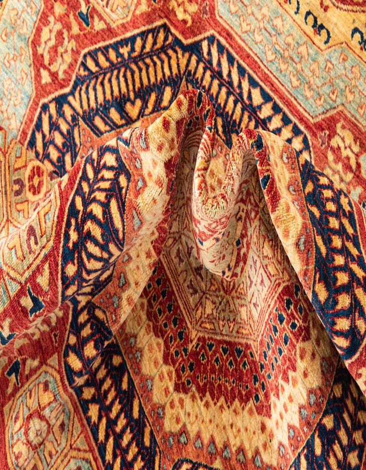 Detail image of 8' 5 x 11' 2  Hand Knotted Mamluk Ziegler Rug