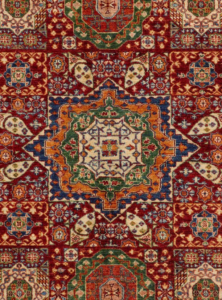 5' 2 x 6' 9 Hand Knotted Mamluk Ziegler Rug