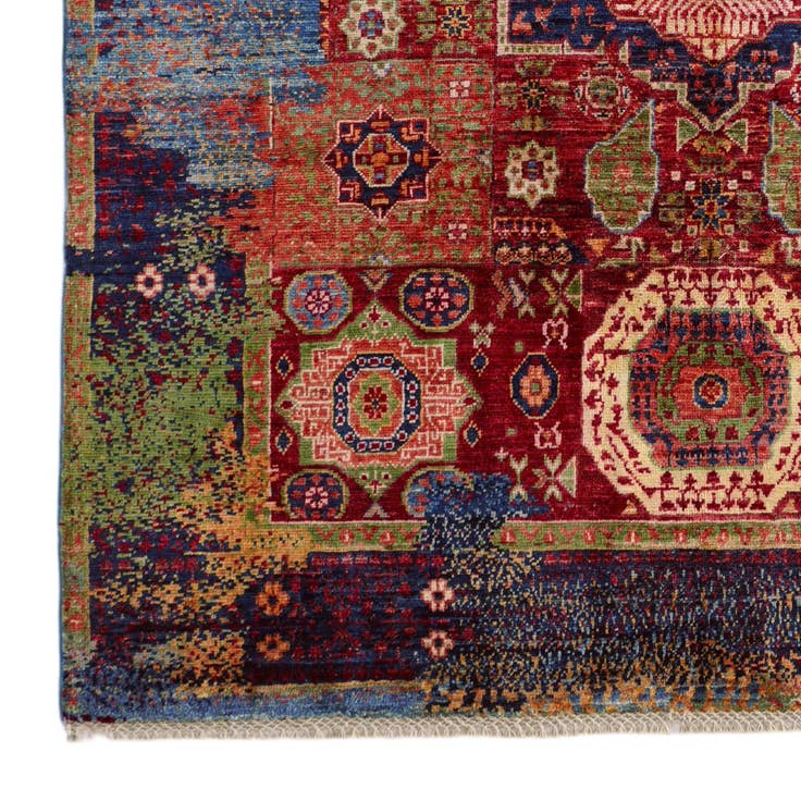 Detail image of 4' 10 x 6' 6 Hand Knotted Mamluk Ziegler Rug