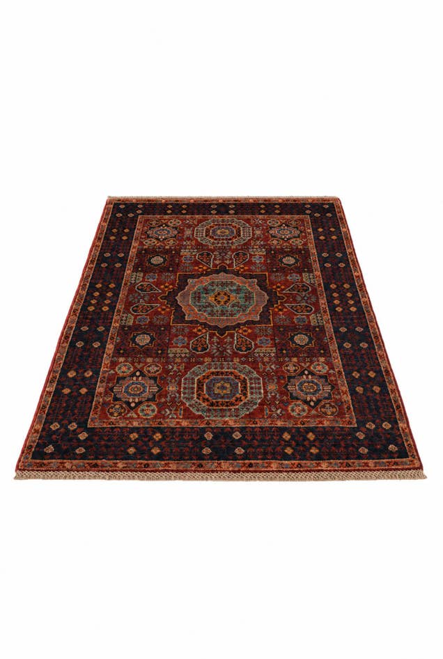 Detail image of 3' 4 x 5' Hand Knotted Mamluk Ziegler Rug