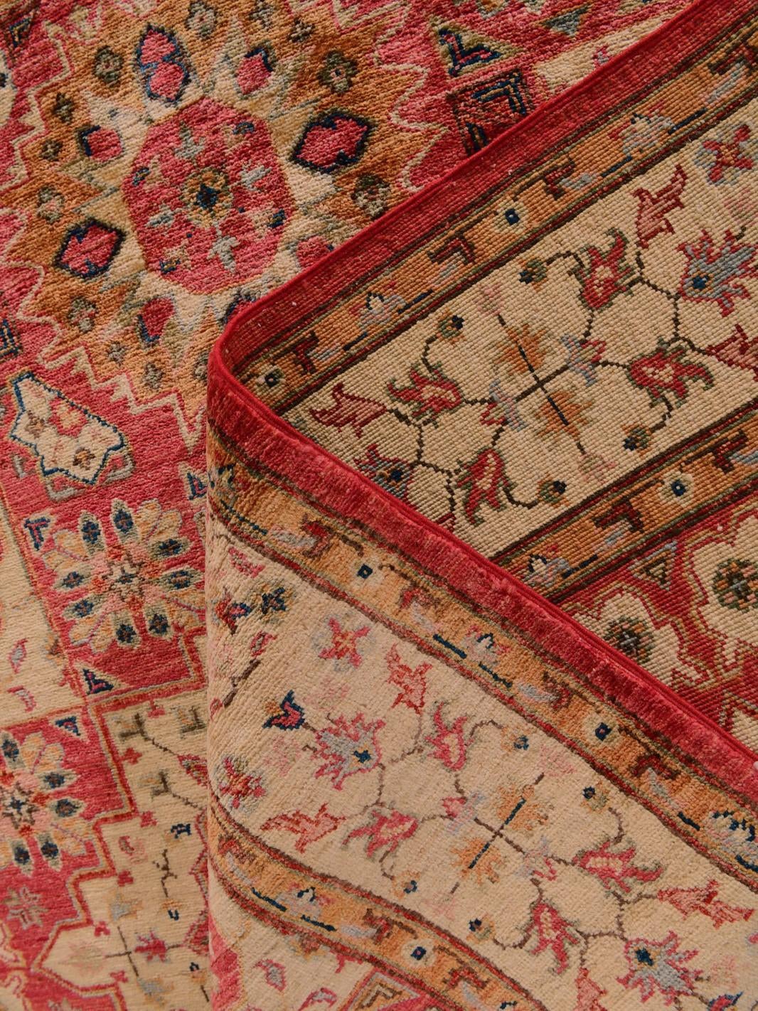 155cm x 200cm Hand Knotted Mamluk Ziegler Rug
