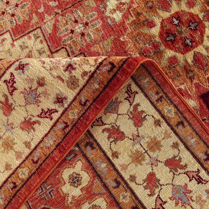 Detail image of 4' 11 x 6' 8 Hand Knotted Mamluk Ziegler Rug