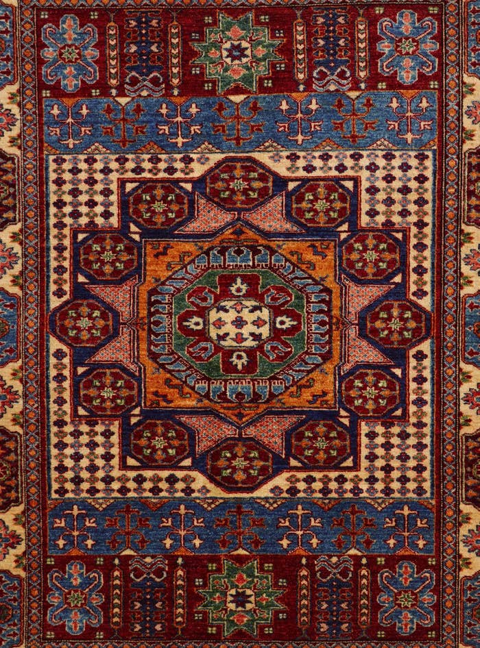 Detail image of 4' 11 x 6' 5 Hand Knotted Mamluk Ziegler Rug