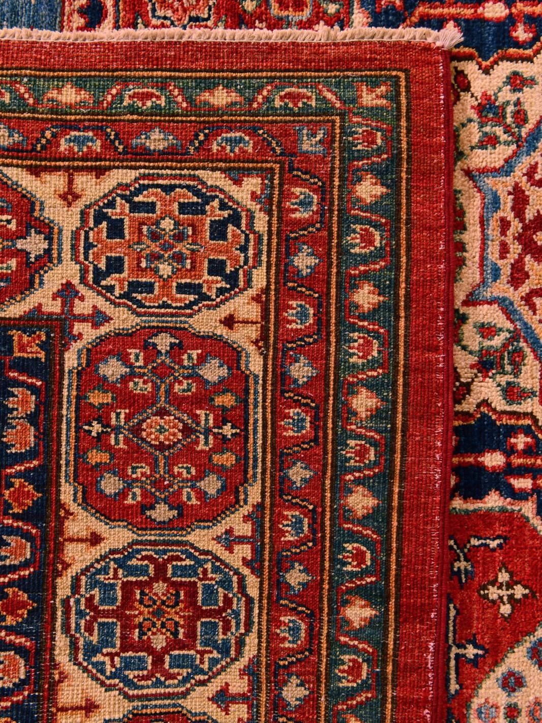 Detail image 12 of 12: 4' 9 x 6' 10 Hand Knotted Mamluk Ziegler Rug