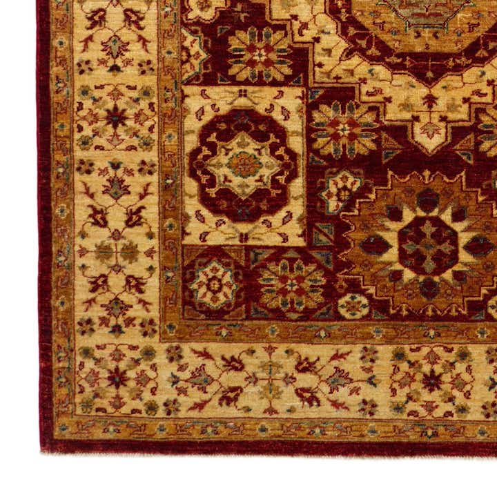 5' 1 x 6' 7 Hand Knotted Mamluk Ziegler Rug