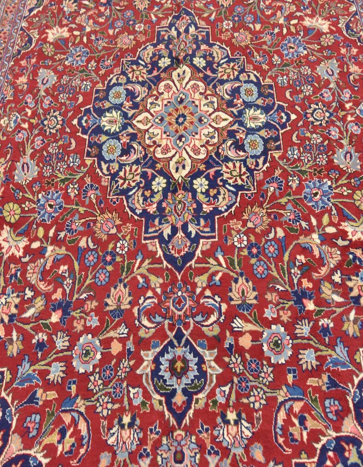 Detail image of 9' 7 x 12' 10 Hand Knotted Mashad Persian Wool Rug