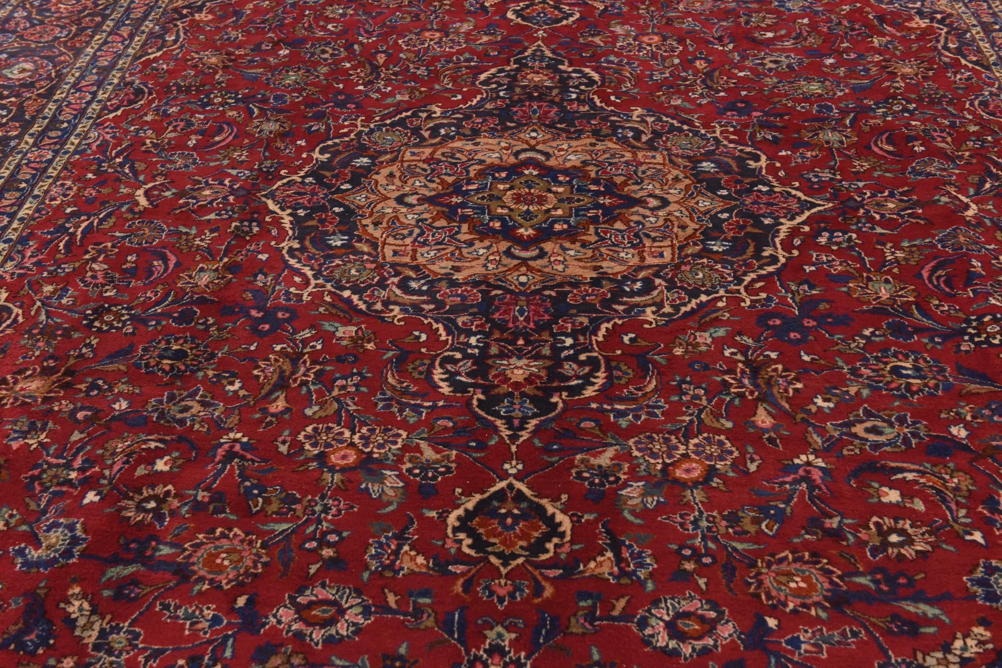 9' 10 x 13' 8 Hand Knotted Mashad Persian Wool Rug