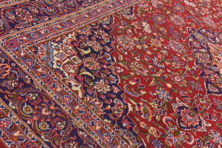 Detail image of 9' 8 x 12' 8 Hand Knotted Mashad Persian Wool Rug