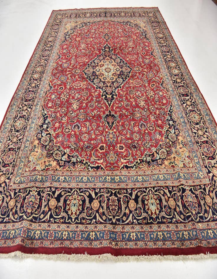 Detail image of 9' 9 x 12' 10 Hand Knotted Mashad Persian Wool Rug