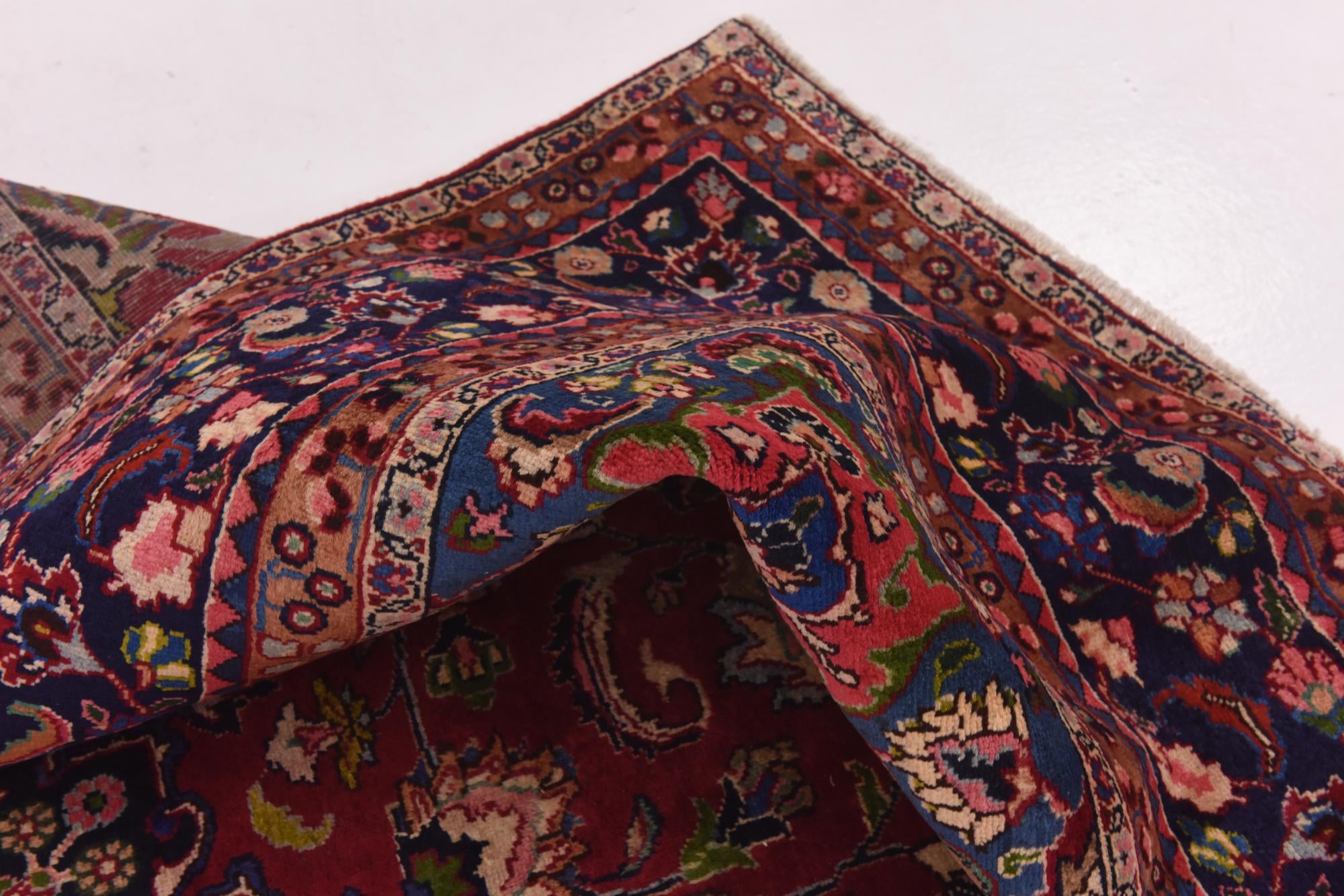 9' 7 x 12' 8 Hand Knotted Mashad Persian Wool Rug