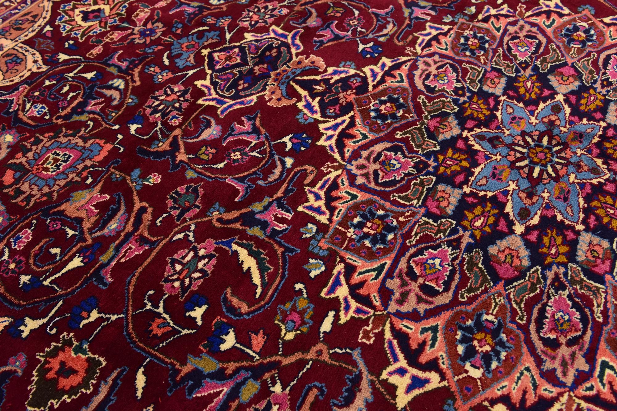 9' 10 x 13' 2 Hand Knotted Mashad Persian Wool Rug
