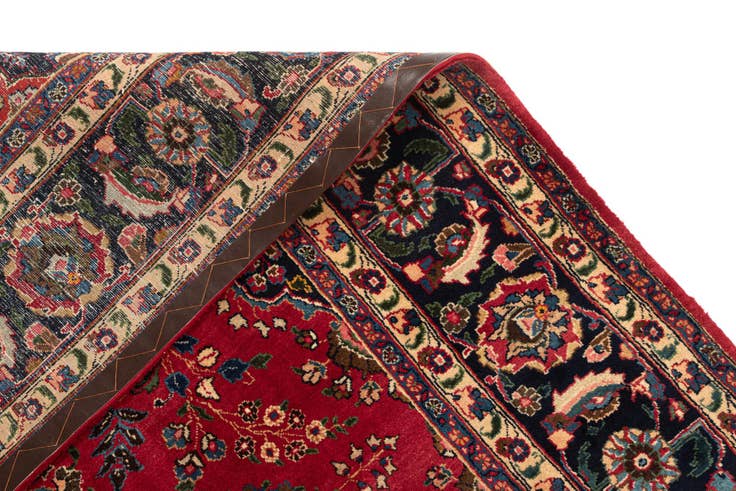 Detail image of 7' 10 x 10' 10 Mashad Wool Rug