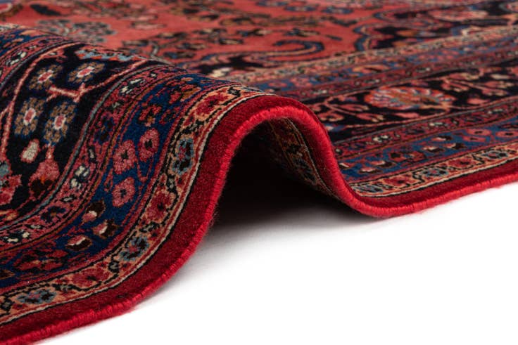 Detail image of 6' 7 x 9' 3 Mashad Wool Rug