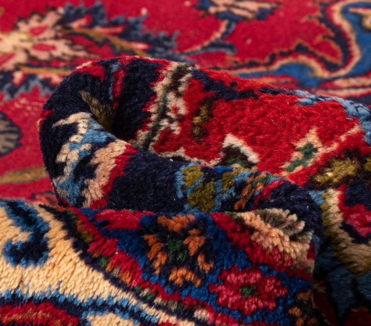 Detail image of 9' 7 x 13' Mashad Wool Rug