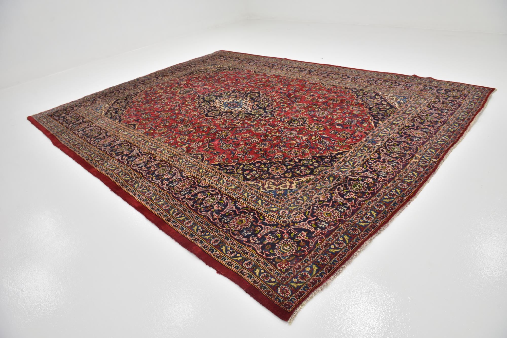 9' 9 x 12' 9 Hand Knotted Mashad Persian Wool Rug