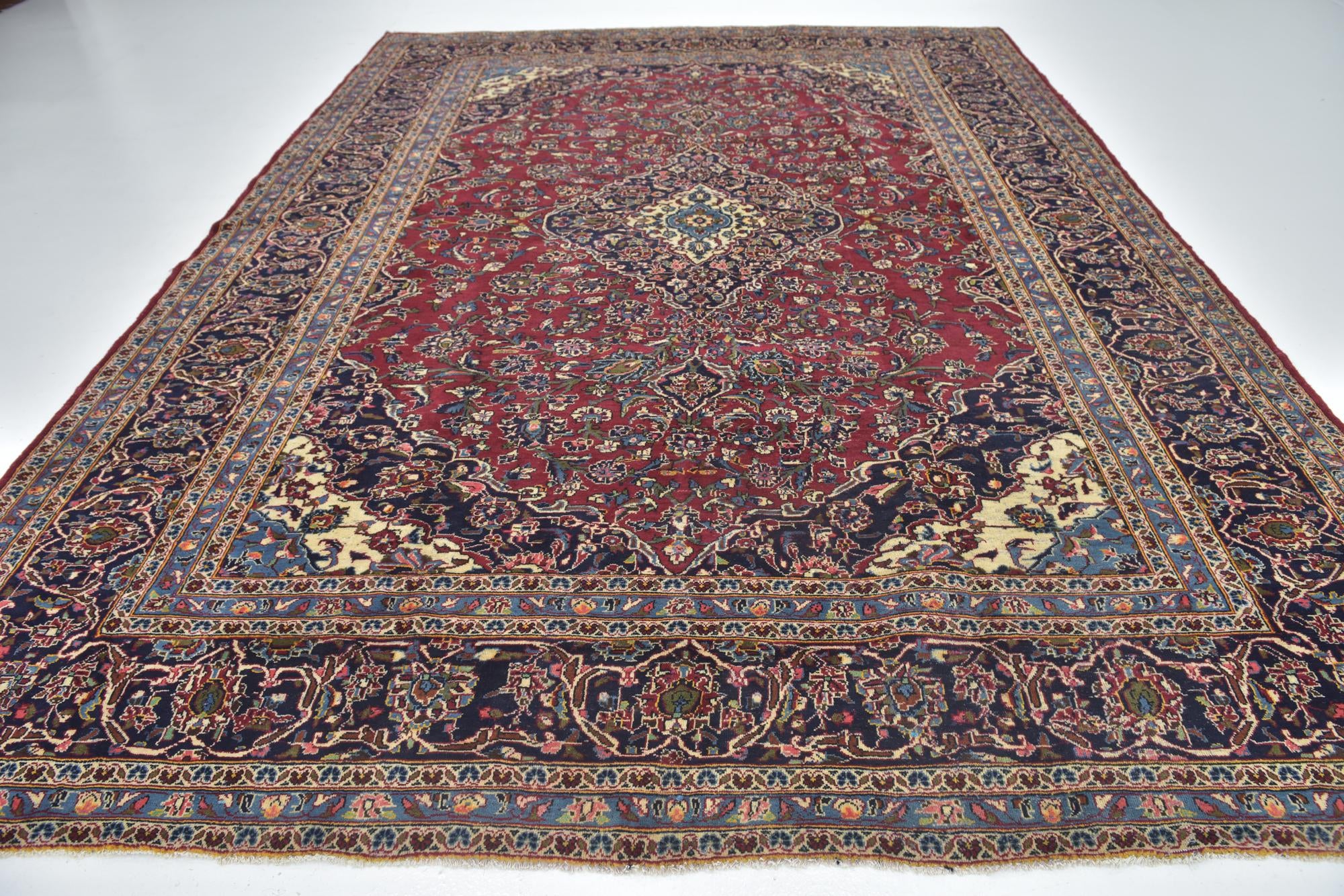 9' 10 x 12' 10 Hand Knotted Mashad Persian Wool Rug