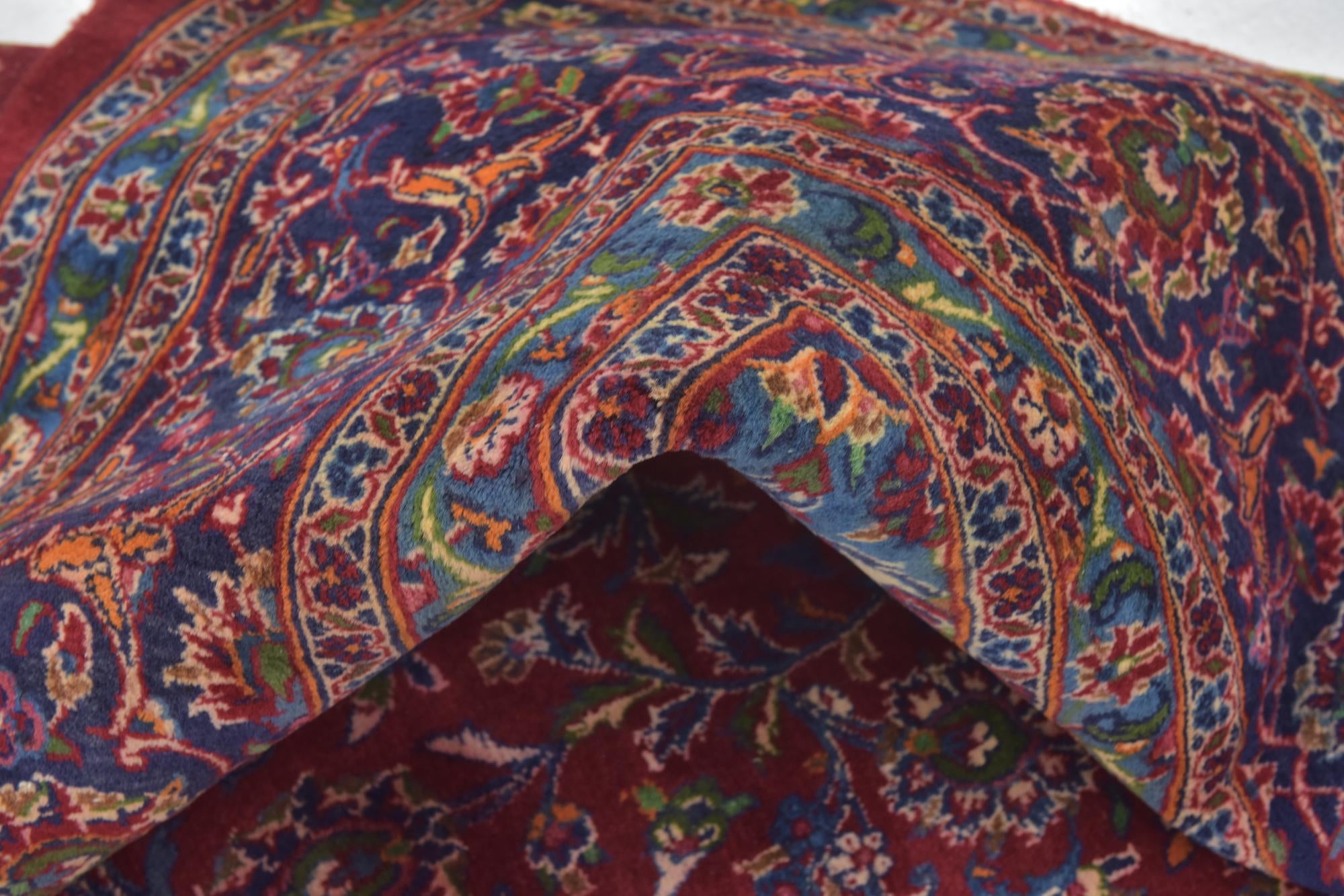9' 9 x 13' 2 Hand Knotted Mashad Persian Wool Rug