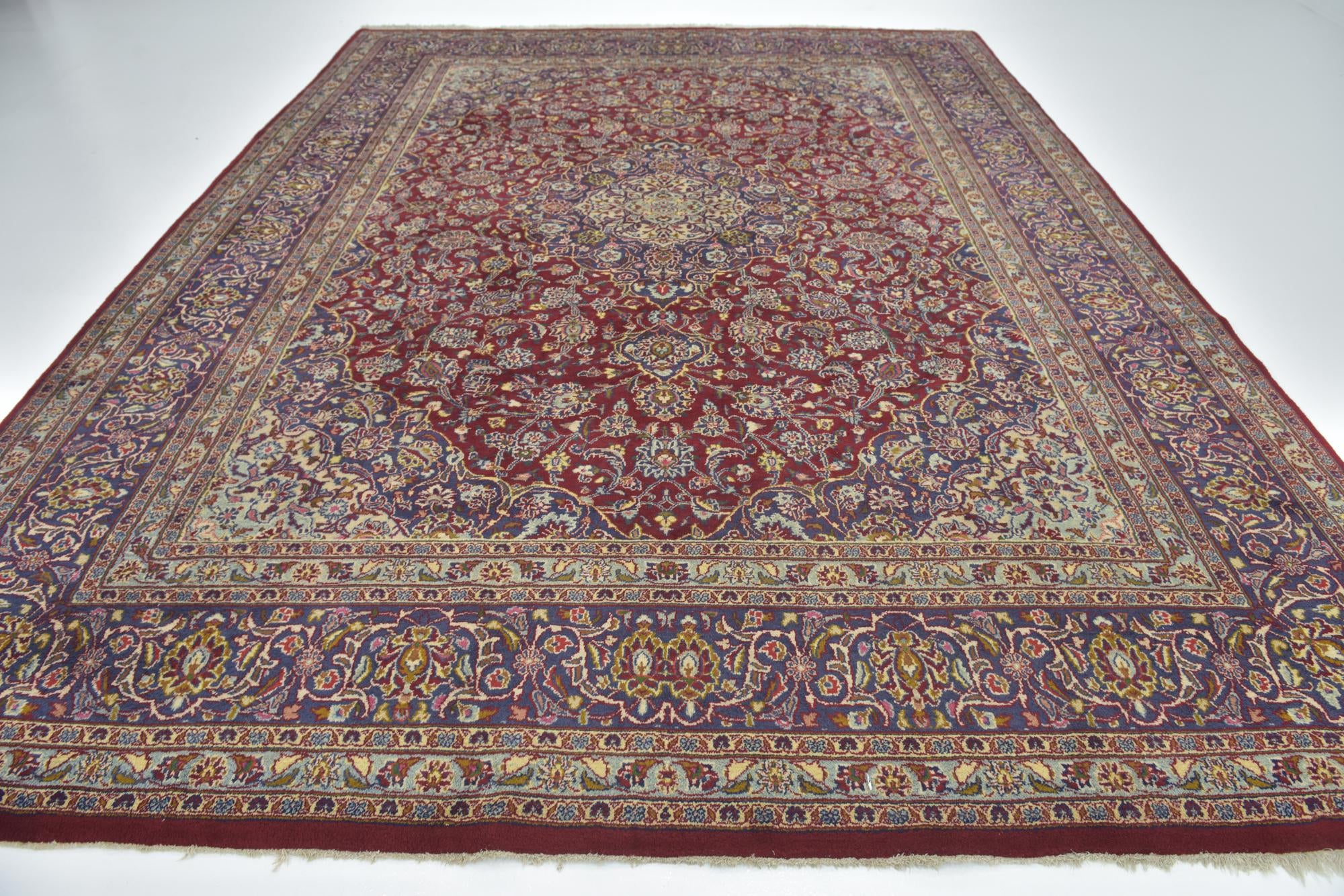 9' 10 x 12' 10 Hand Knotted Mashad Persian Wool Rug