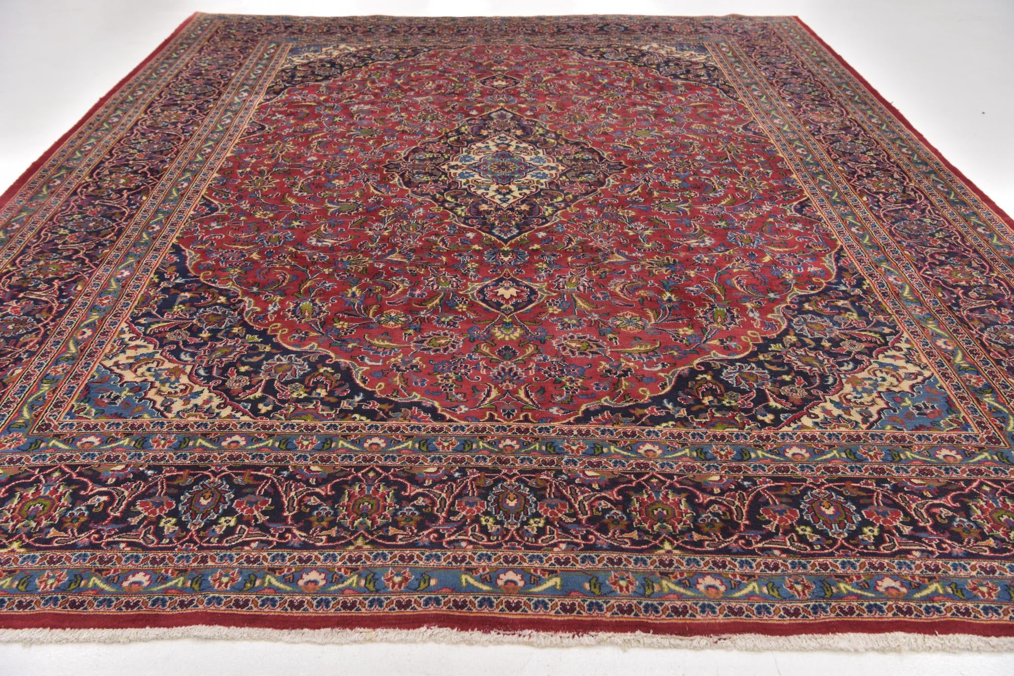 9' 10 x 12' 10 Hand Knotted Mashad Persian Wool Rug