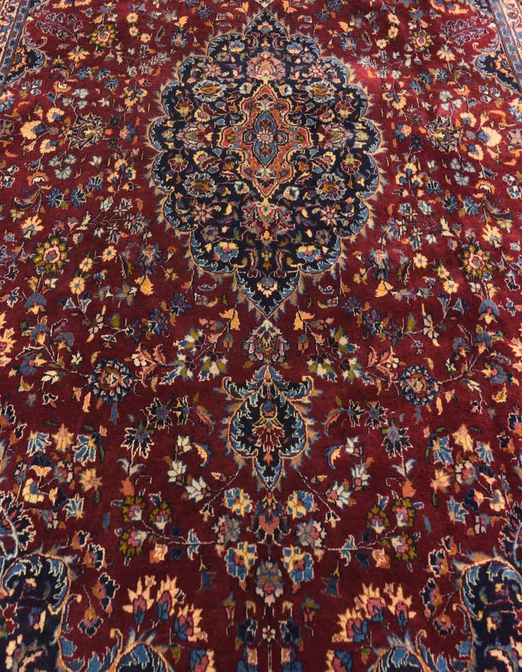 Detail image of 9' 6 x 12' 10 Hand Knotted Mashad Persian Wool Rug