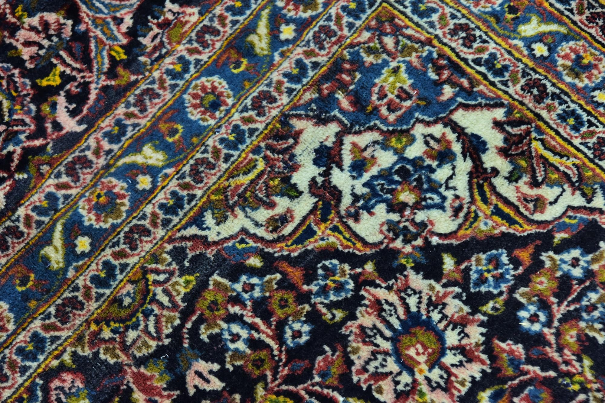 9' 9 x 12' 8 Hand Knotted Mashad Persian Wool Rug