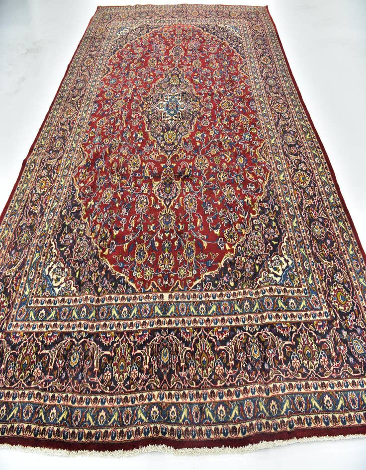 Detail image of 9' 6 x 12' 10 Hand Knotted Mashad Persian Wool Rug