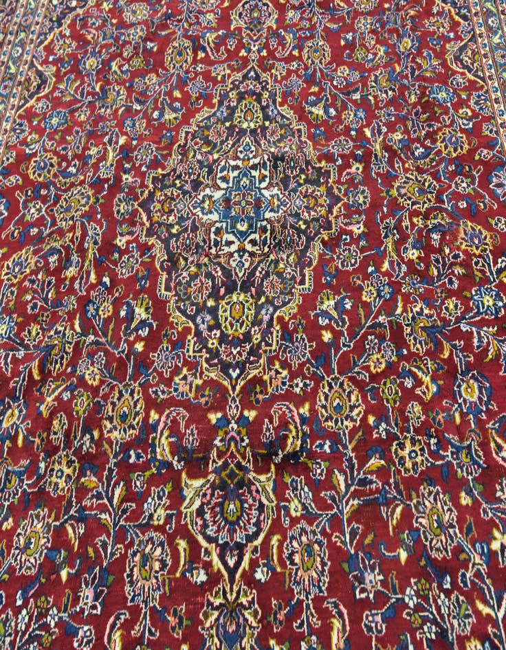 Detail image of 9' 6 x 12' 10 Hand Knotted Mashad Persian Wool Rug
