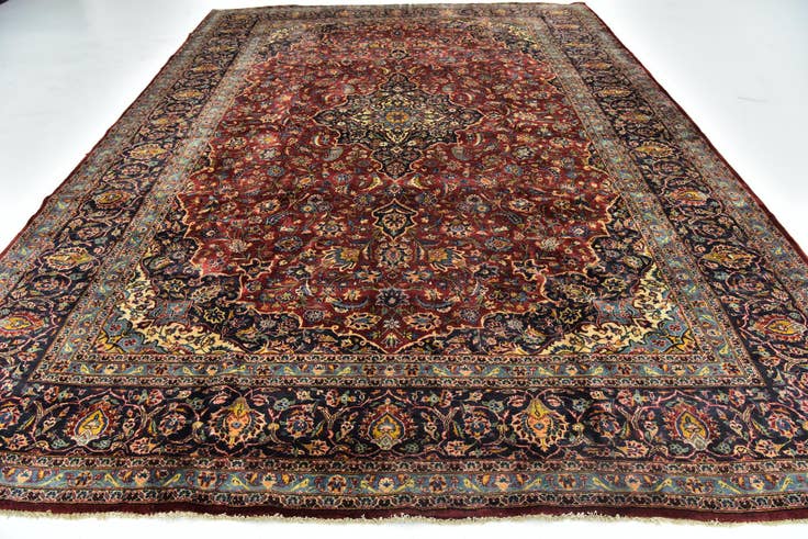 Detail image of 9' 9 x 13' 2 Hand Knotted Mashad Persian Wool Rug