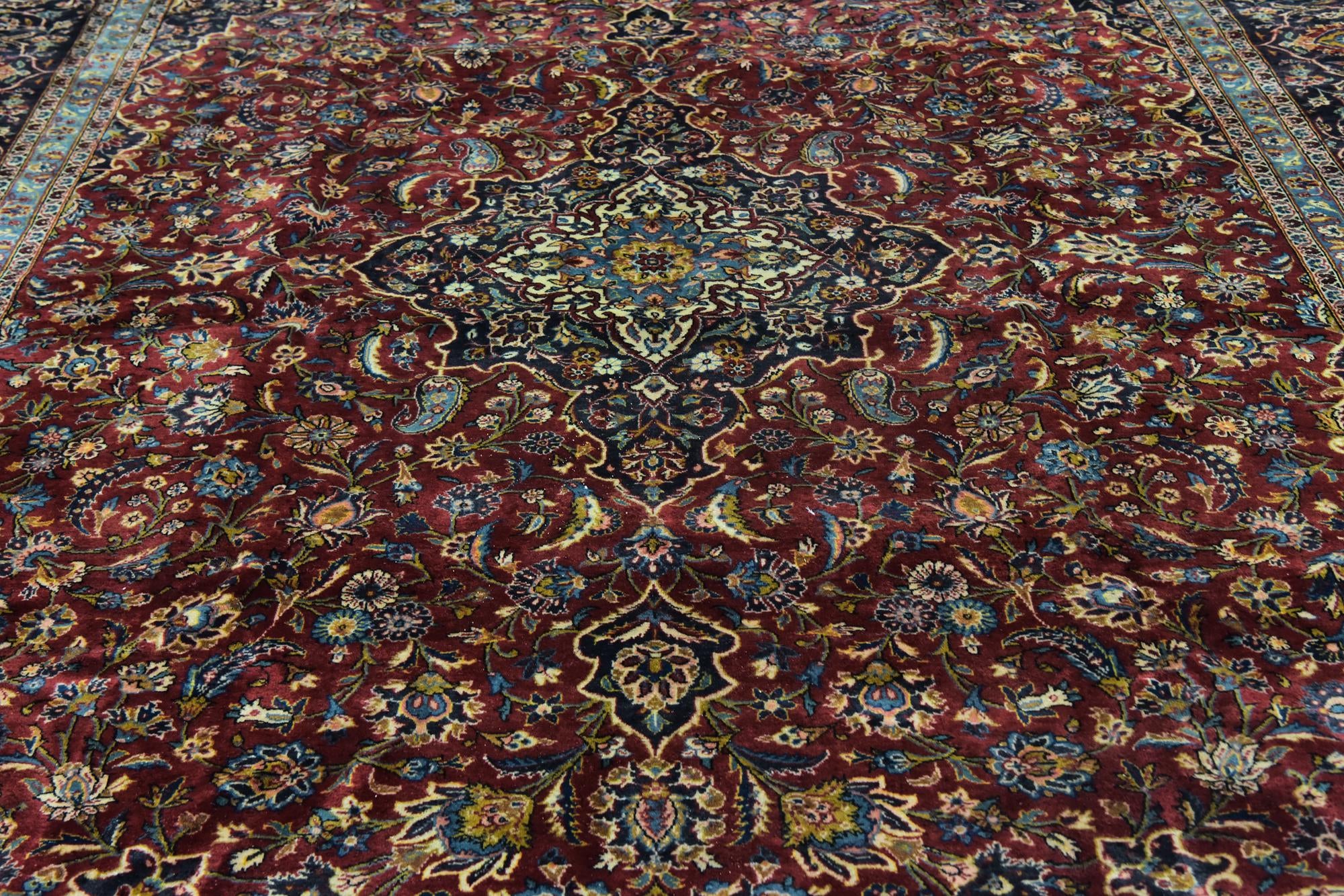 9' 9 x 13' 2 Hand Knotted Mashad Persian Wool Rug