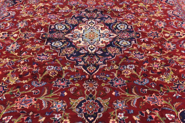 Detail image of 9' 8 x 12' 10 Hand Knotted Mashad Persian Wool Rug