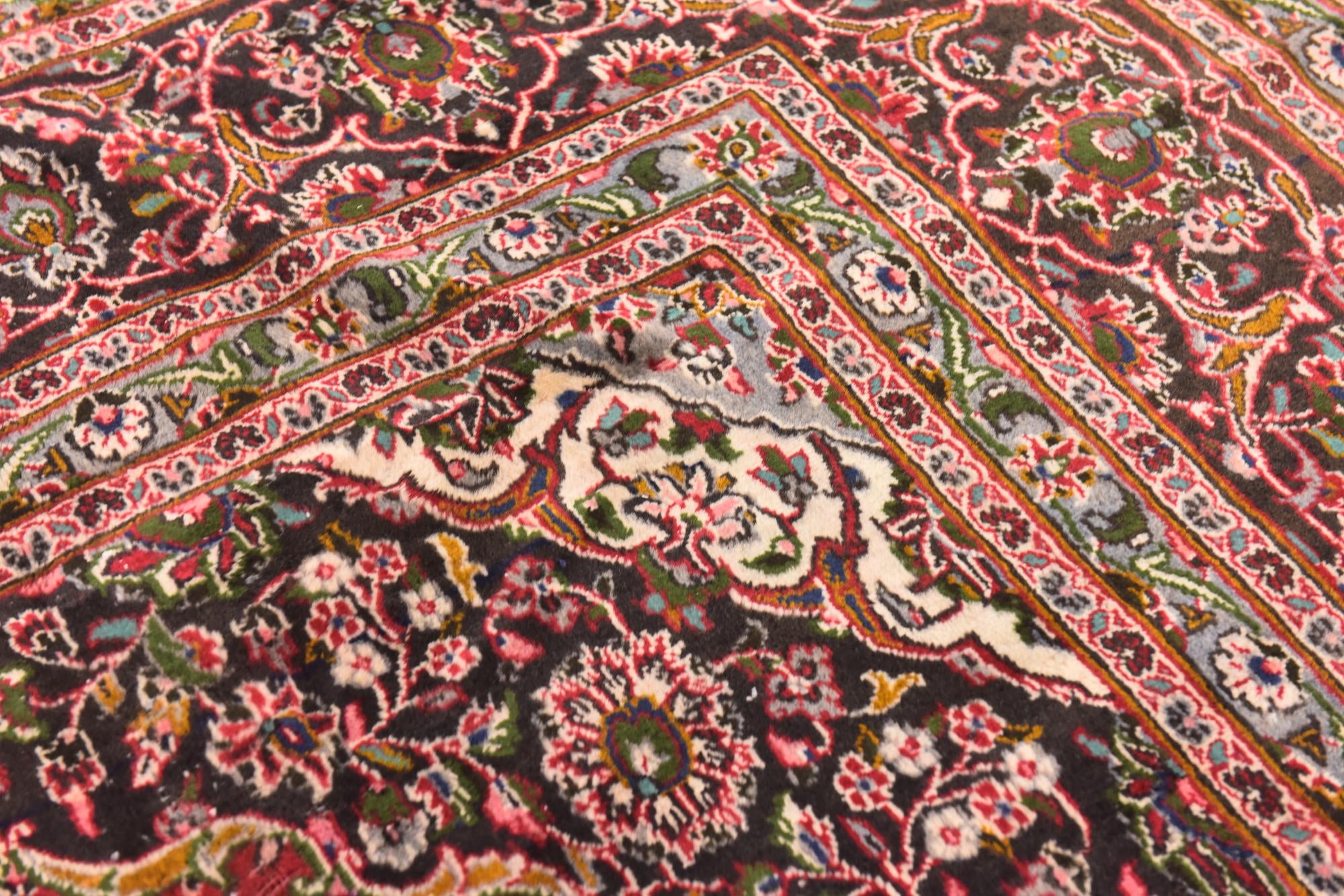 9' 8 x 12' 6 Hand Knotted Mashad Persian Wool Rug