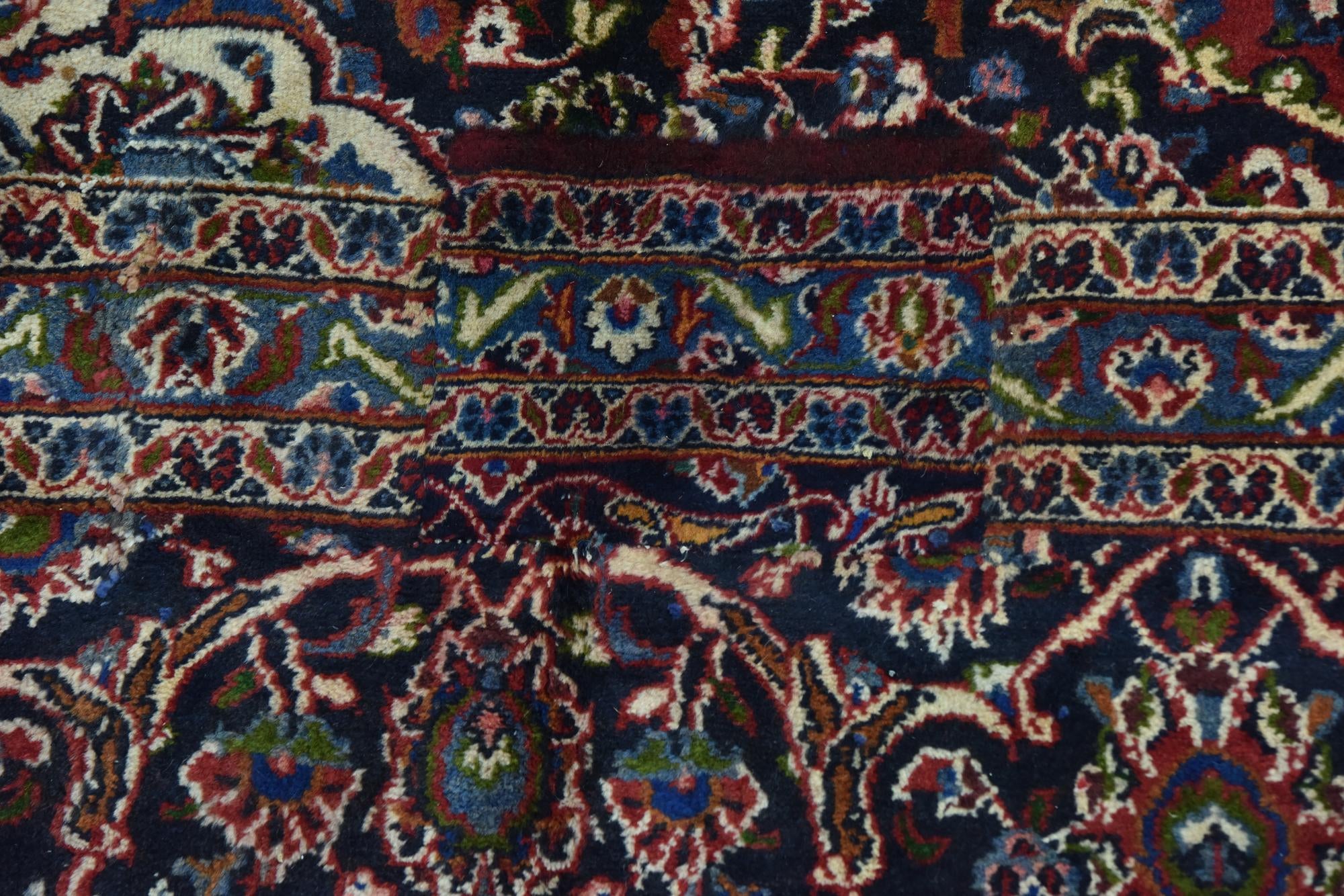 9' 6 x 12' 10 Hand Knotted Mashad Persian Wool Rug