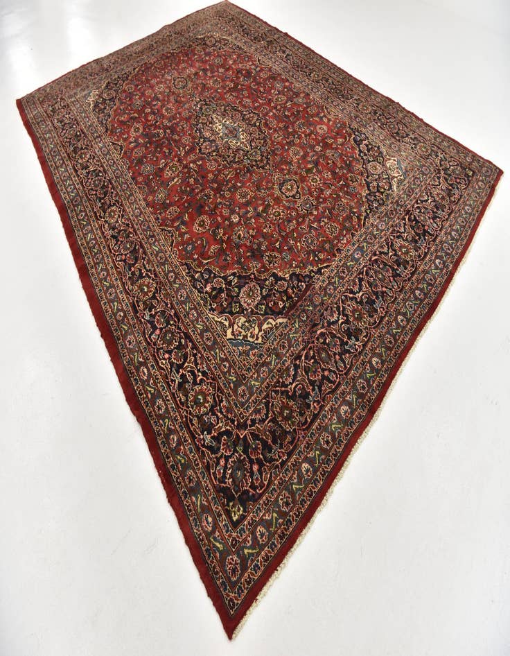 Detail image of 9' 6 x 12' 10 Hand Knotted Mashad Persian Wool Rug