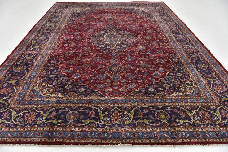 Detail image of 9' 7 x 12' 10 Hand Knotted Mashad Persian Wool Rug