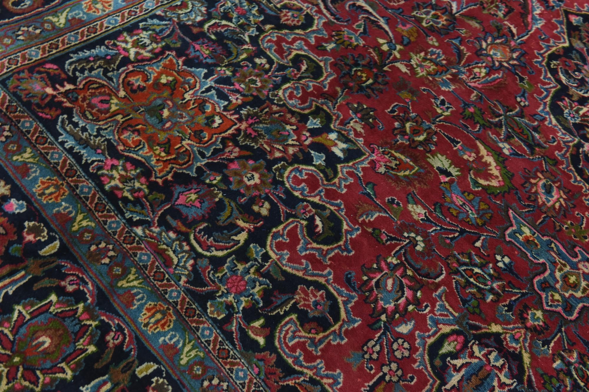 9' 6 x 12' 7 Hand Knotted Mashad Persian Wool Rug