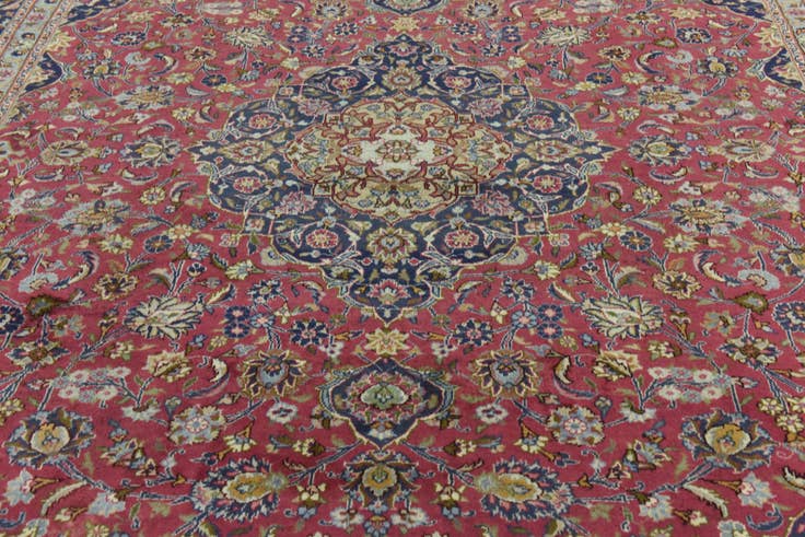 Detail image of 9' 8 x 12' 10 Hand Knotted Mashad Persian Wool Rug