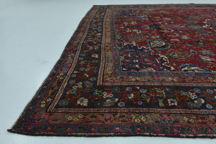 Detail image of 9' 6 x 12' 5 Hand Knotted Mashad Persian Wool Rug