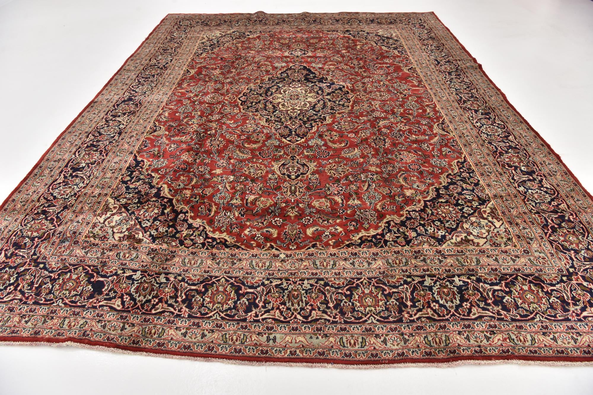 9' 6 x 12' 4 Hand Knotted Mashad Persian Wool Rug