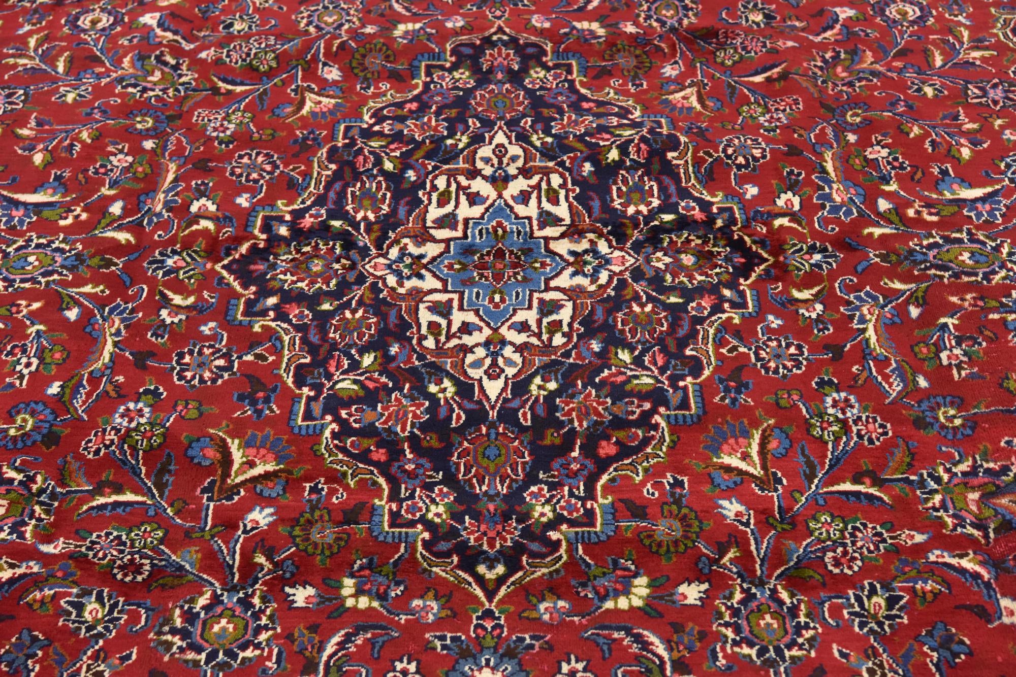 9' 7 x 12' 6 Hand Knotted Mashad Persian Wool Rug