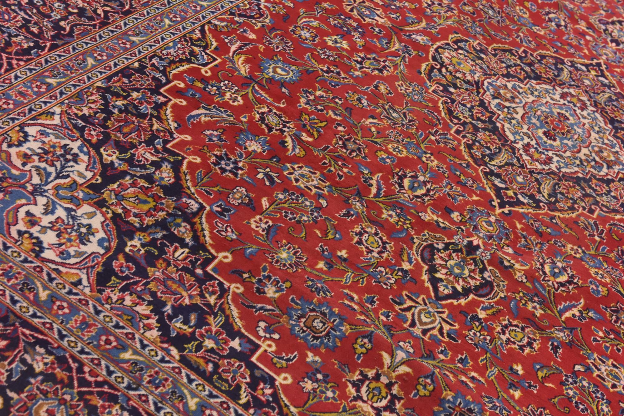 9' 8 x 13' 4 Hand Knotted Mashad Persian Wool Rug